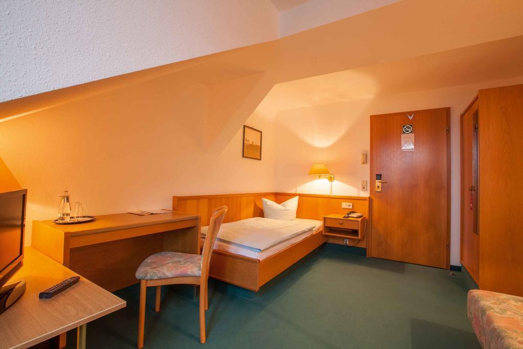 Hotel Arcus Elsterwerda Bilik gambar